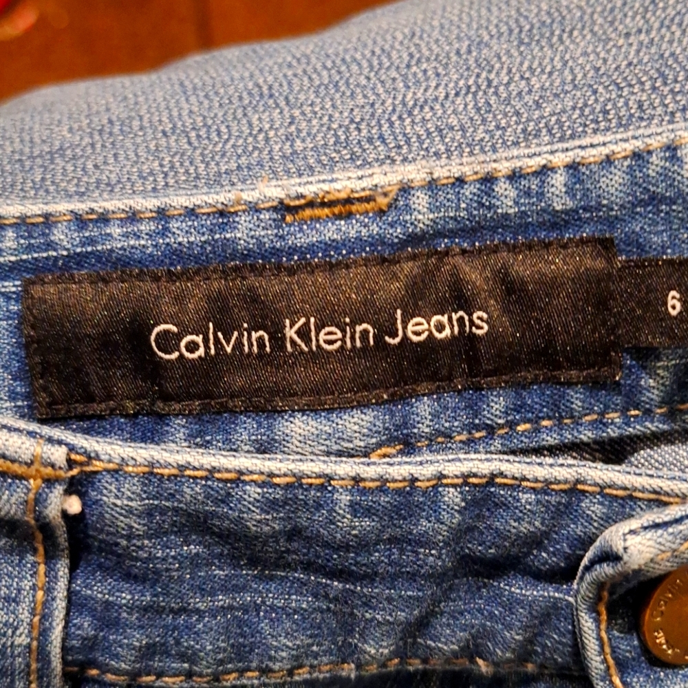 Calvin Klein jeans size 6 blue jeans